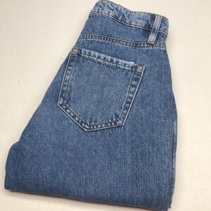 BUTTONFLY DYNAMITE GISELE STRAIGHT JEANS 25x27 ⭐️